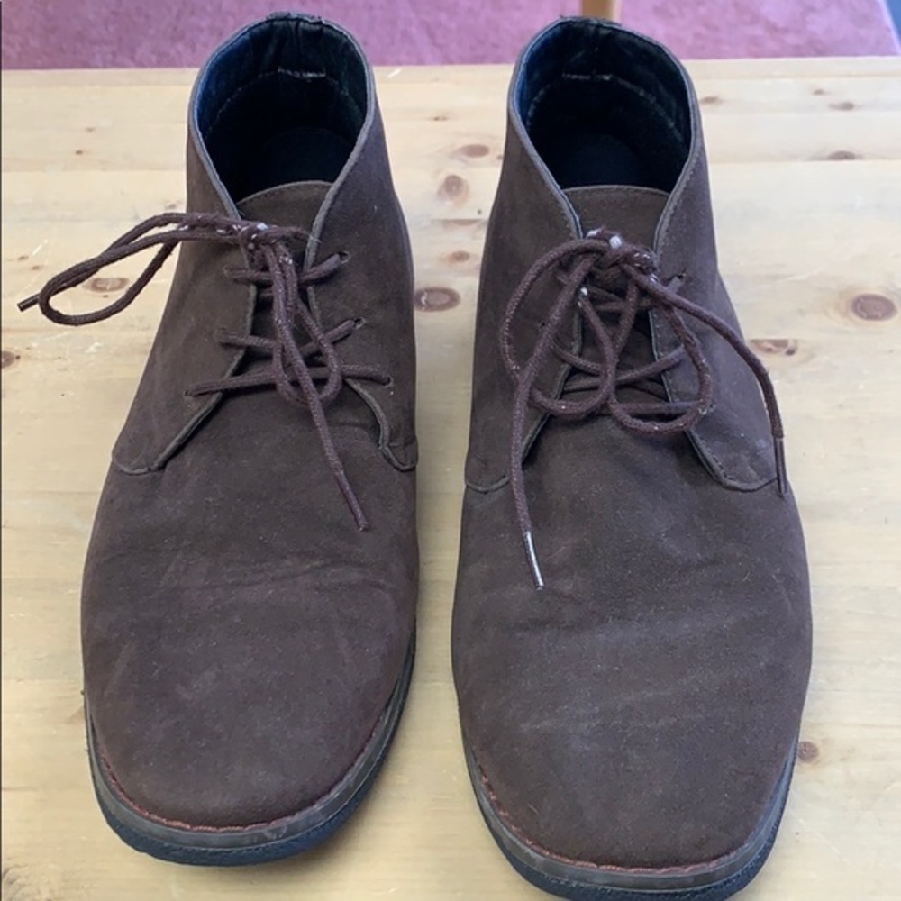 Oak & Rush brown suede shoes